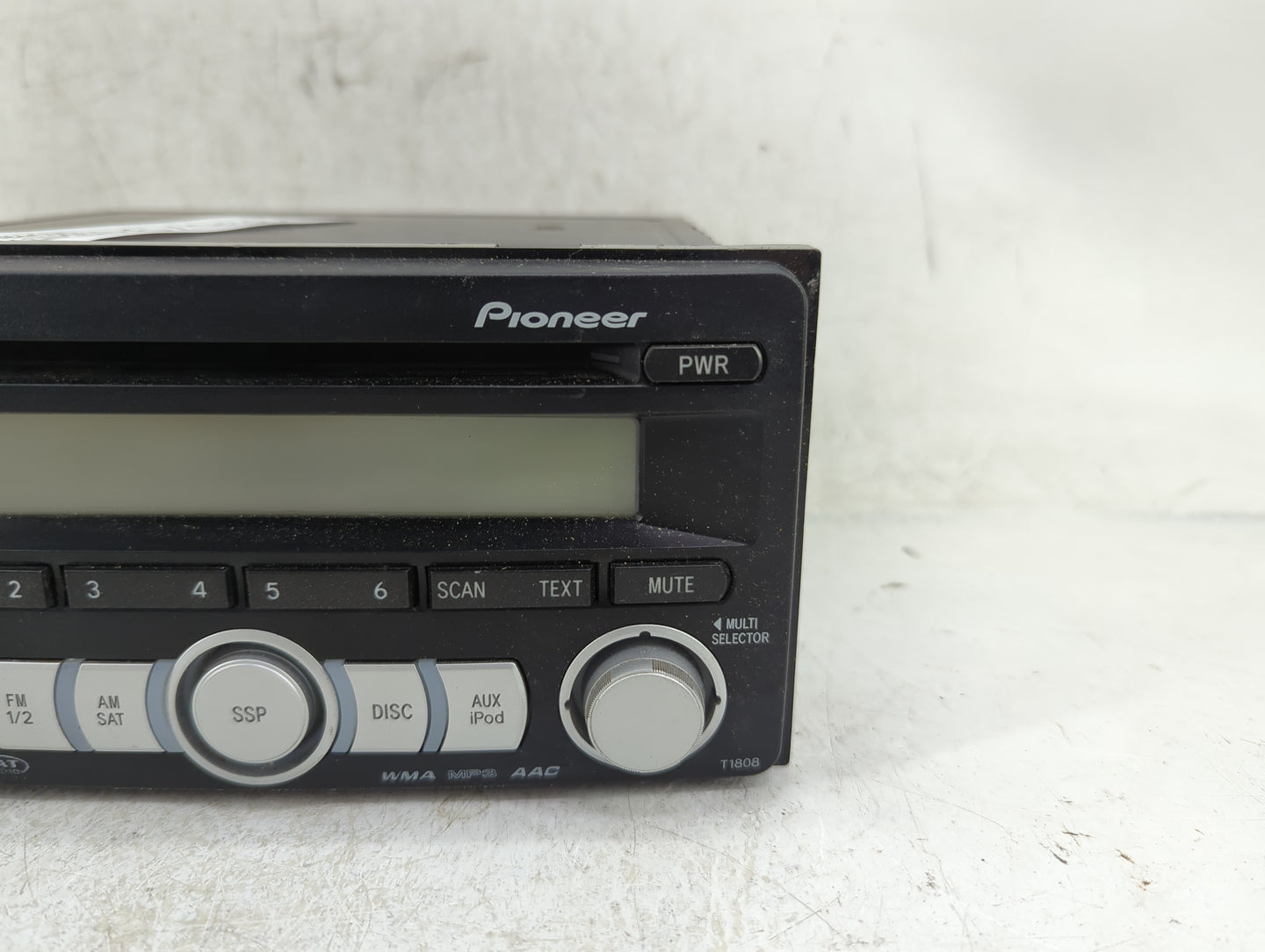 2006-2007 Scion Tc Radio AM FM Cd Player Receiver Replacement P/N:PT546-00080 Fits Fits 2006 2007 OEM Used Auto Parts - Oemu