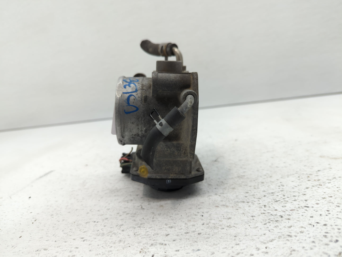 2006-2010 Scion Tc Throttle Body P/N:22030-28070 22030-28071 Fits Fits 2006 2007 2008 2009 2010 2011 2012 2013 2014 2015 OEM