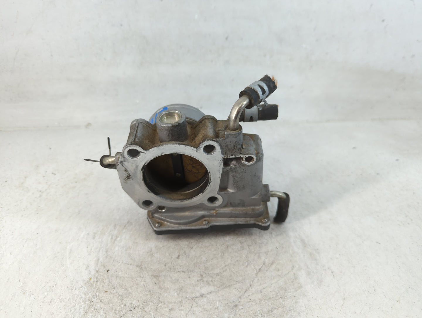 2006-2010 Scion Tc Throttle Body P/N:22030-28070 Fits Fits 2006 2007 2008 2009 2010 2011 2012 2013 2014 2015 OEM Used Auto P