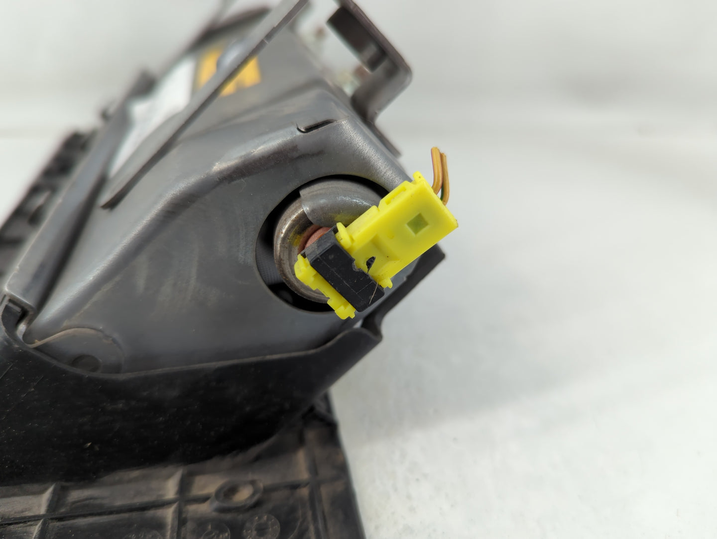 2005-2010 Scion Tc Air Bag Driver Left Knee OEM P/N:104186306M15 Fits Fits 2005 2006 2007 2008 2009 2010 OEM Used Auto Parts