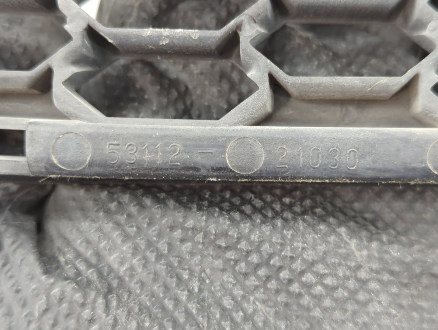 2006-2007 Scion Tc Front Grille Bumper Not Included - Oemusedautoparts1.com