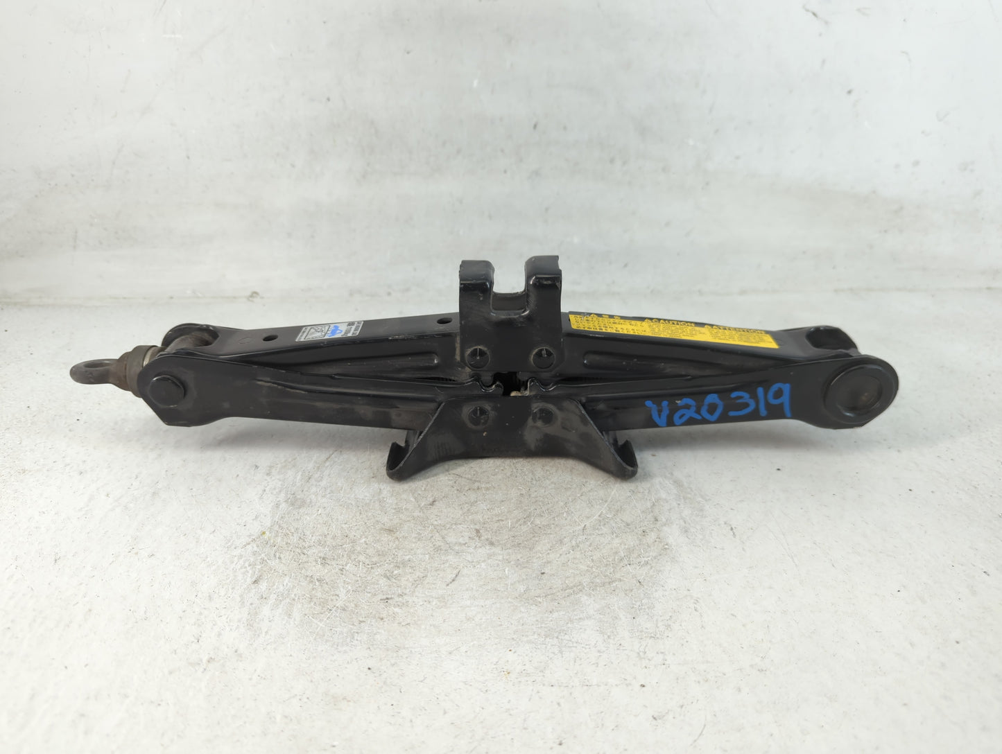 2007 Scion Tc Spare Scissor Car Jack - Oemusedautoparts1.com