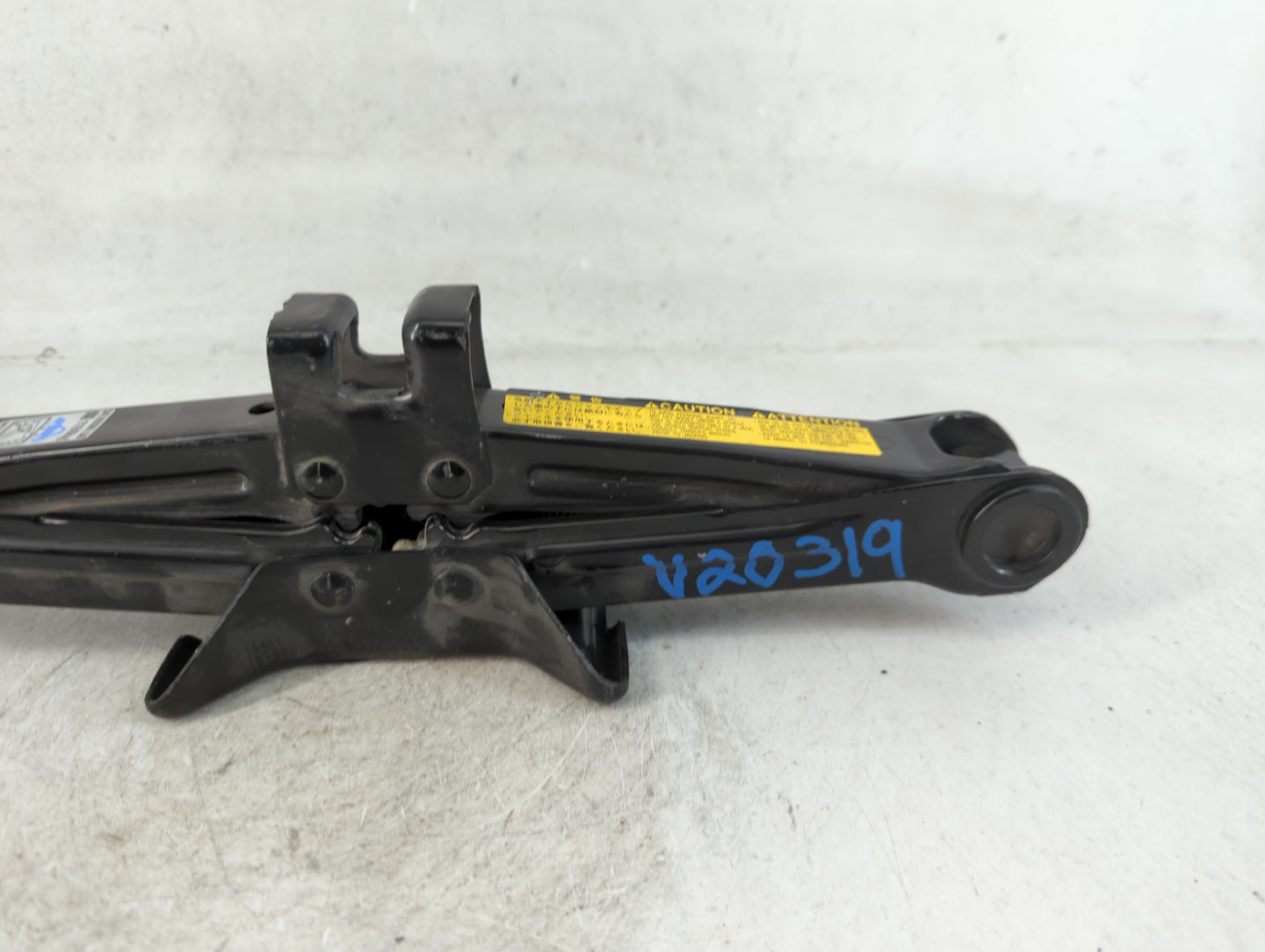 2007 Scion Tc Spare Scissor Car Jack - Oemusedautoparts1.com
