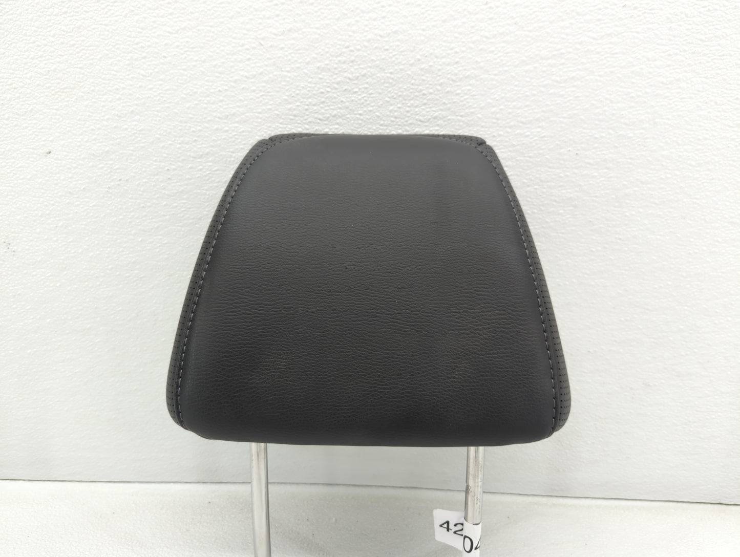2006-2007 Subaru B9 Tribeca Headrest Head Rest Front Driver Passenger Seat Fits Fits 2006 2007 2008 2009 OEM Used Auto Parts