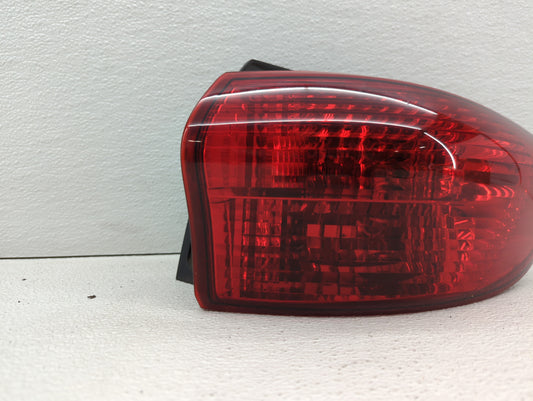 2007 Subaru B9 Tribeca Tail Light Assembly Passenger Right OEM P/N:2XL 946 095 Fits OEM Used Auto Parts