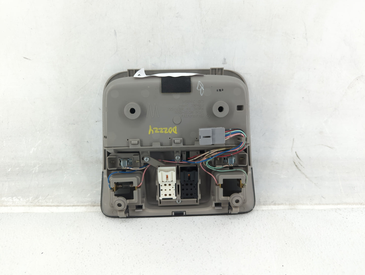 2007 Subaru B9 Tribeca Overhead Roof Console - Oemusedautoparts1.com