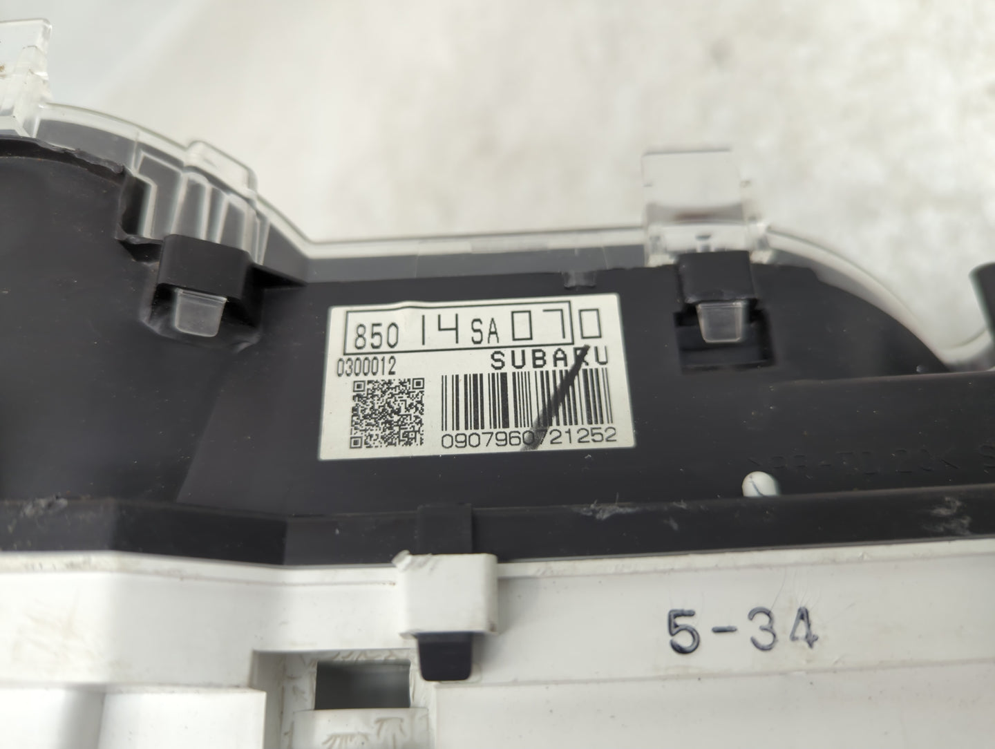 2007 Subaru Forester Instrument Cluster Speedometer Gauges P/N:85014SA070 Fits OEM Used Auto Parts - Oemusedautoparts1.com