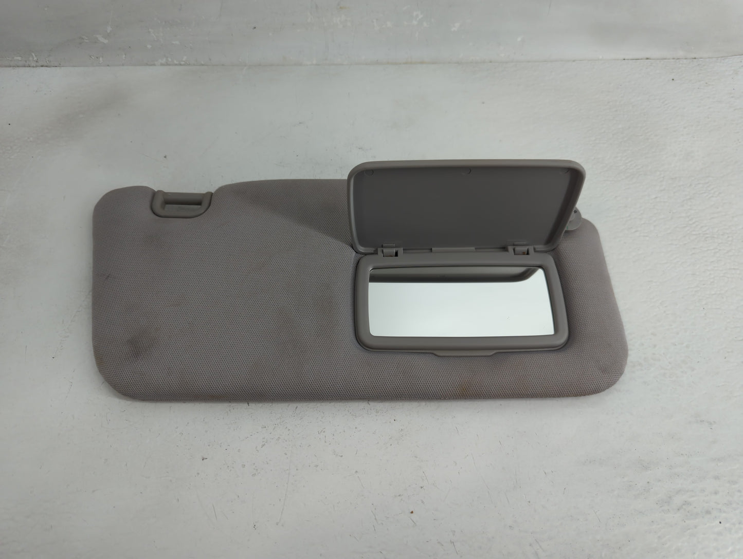 2006-2008 Subaru Forester Sun Visor Shade Replacement Passenger Right Mirror Fits Fits 2006 2007 2008 OEM Used Auto Parts - 