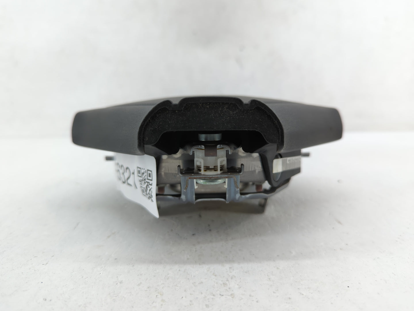 2007-2008 Subaru Forester Air Bag Driver Left Steering Wheel Mounted Fits Fits 2007 2008 OEM Used Auto Parts - Oemusedautopa