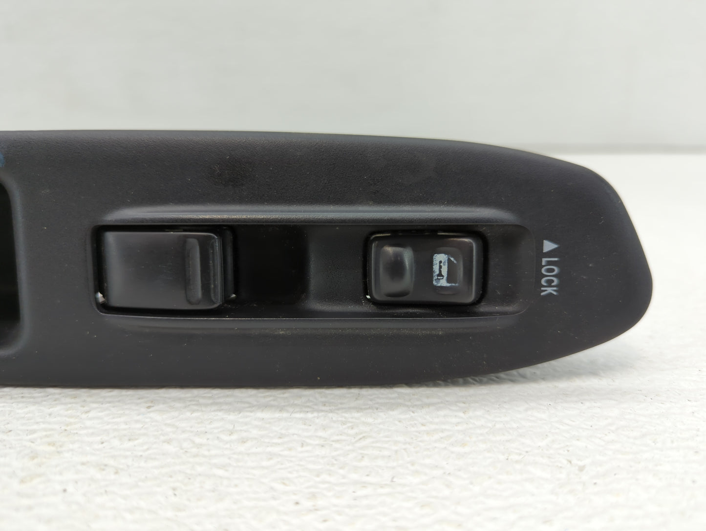 2007 Subaru Forester Passenger Right Power Window Switch - Oemusedautoparts1.com