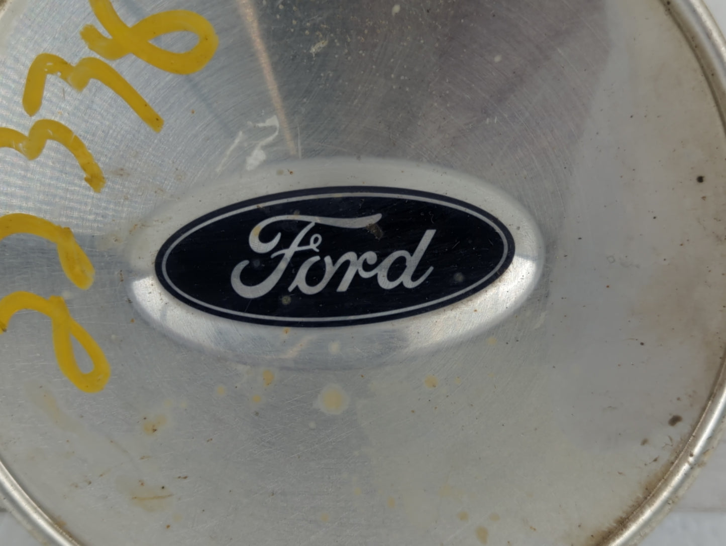 2007 Subaru Forester Rim Wheel Center Cap - Oemusedautoparts1.com