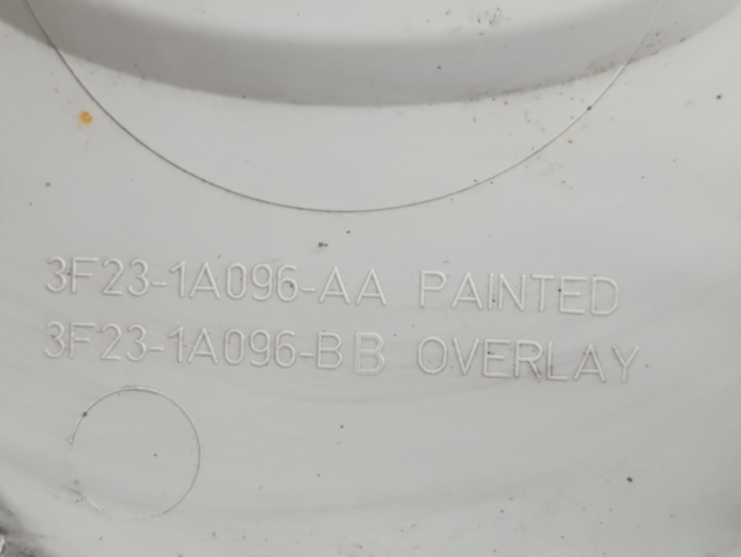 2007 Subaru Forester Rim Wheel Center Cap - Oemusedautoparts1.com