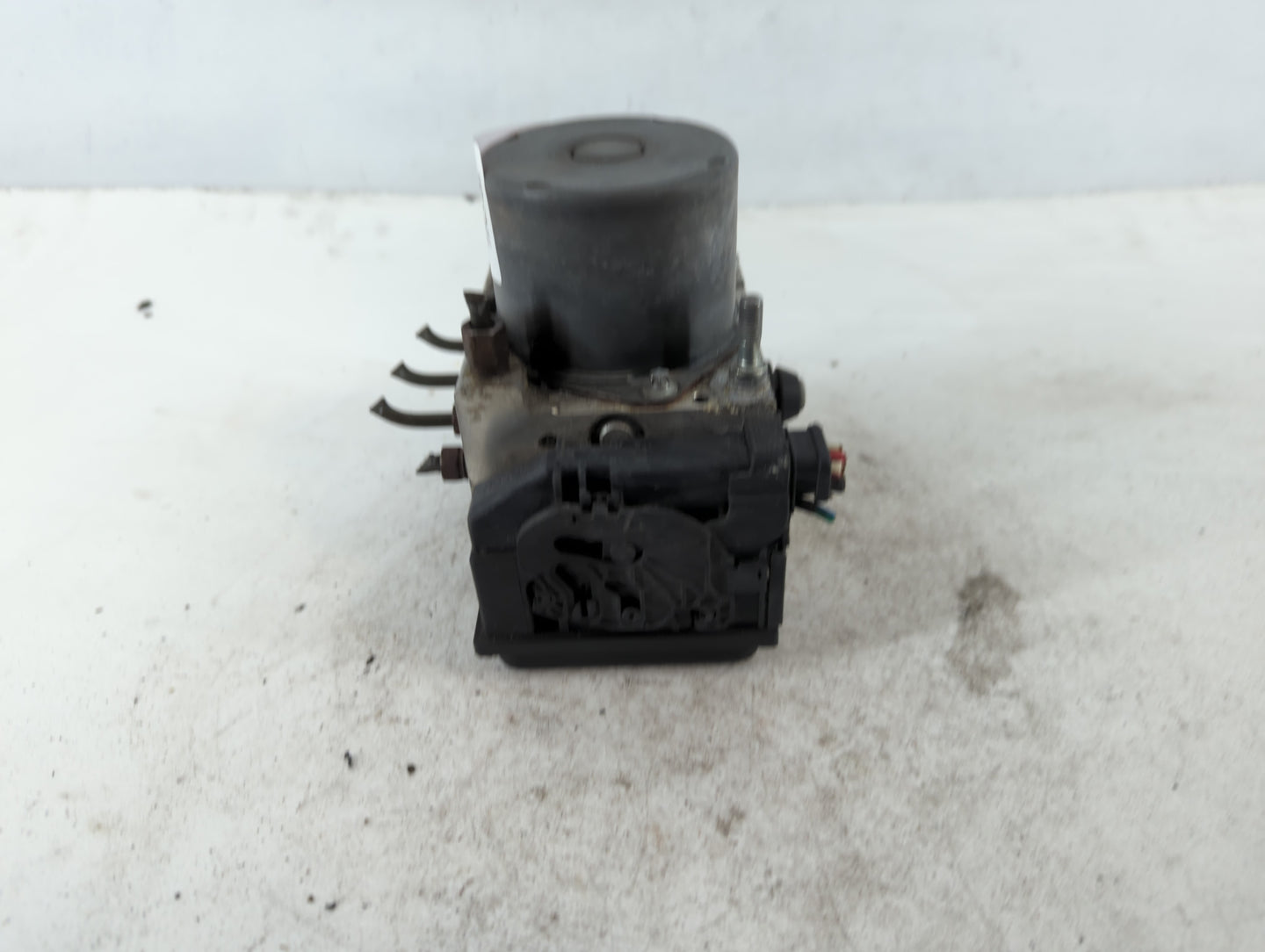 2007 Subaru Forester ABS Pump Control Module Replacement P/N:27534S Fits OEM Used Auto Parts - Oemusedautoparts1.com