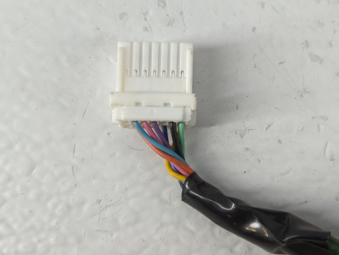 2007 Subaru Forester Driver Side View Mirror - Left Door Mirror OEM Used - Oemusedautoparts1.com