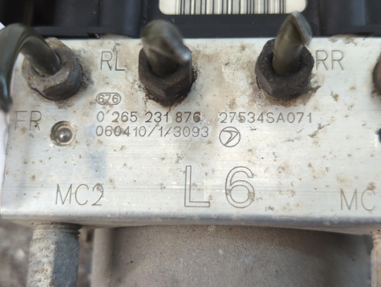 2007 Subaru Forester ABS Pump Control Module Replacement P/N:0 265 231 876 Fits OEM Used Auto Parts - Oemusedautoparts1.com