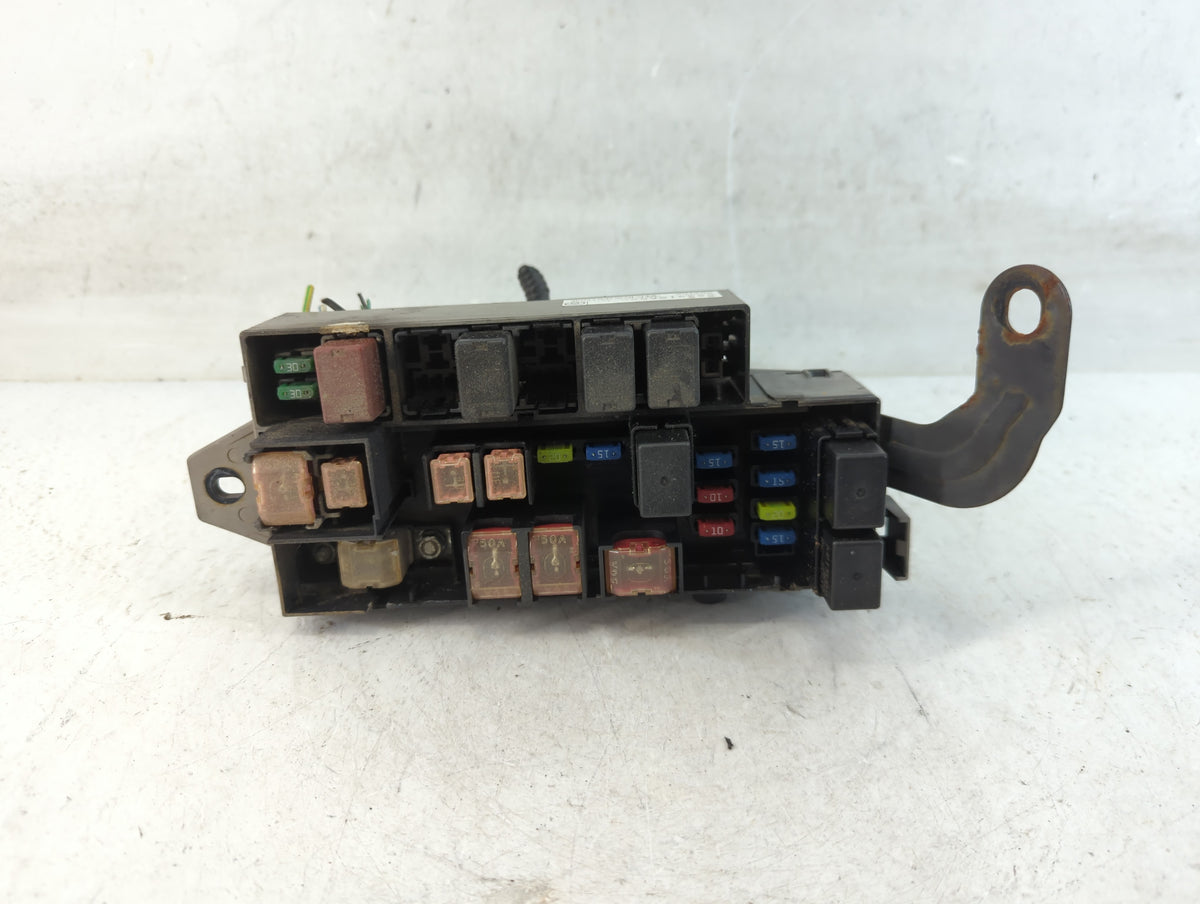 2005-2008 Subaru Forester Fusebox Fuse Box Panel Relay Module P/N:82231SA500 Fits Fits 2005 2006 2007 2008 OEM Used Auto Par