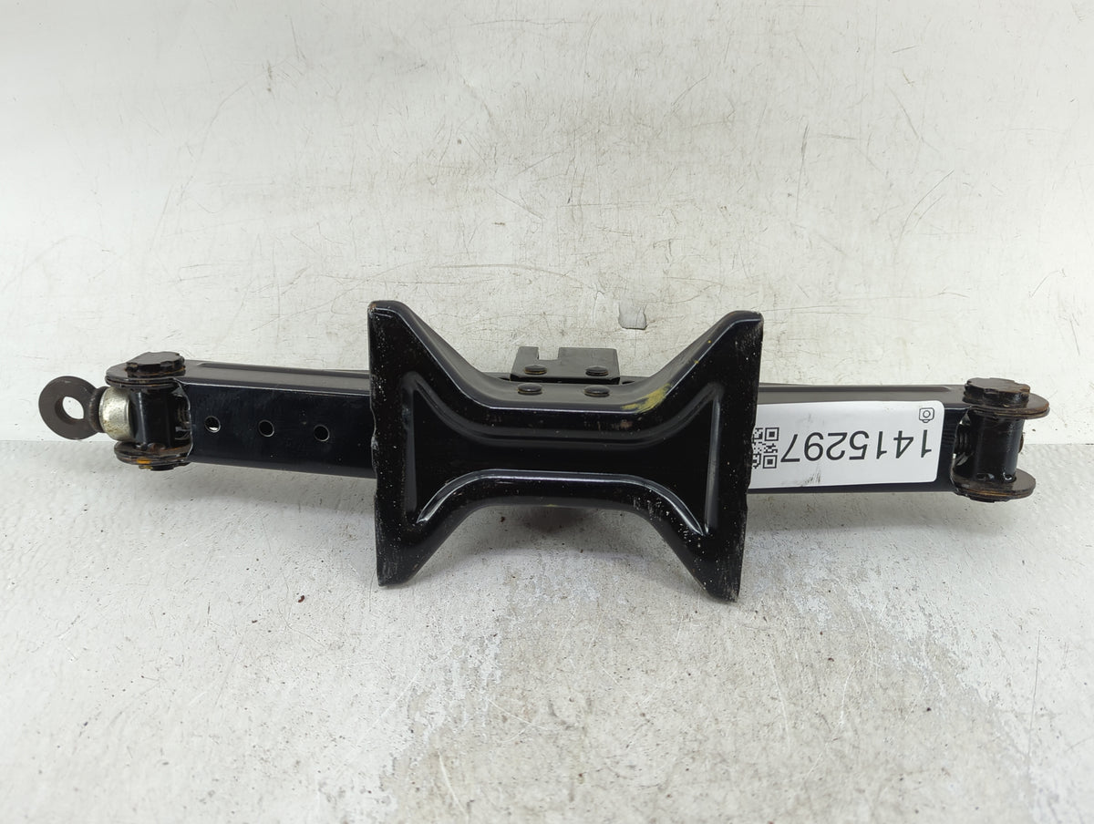 2007 Subaru Impreza Spare Scissor Car Jack - Oemusedautoparts1.com