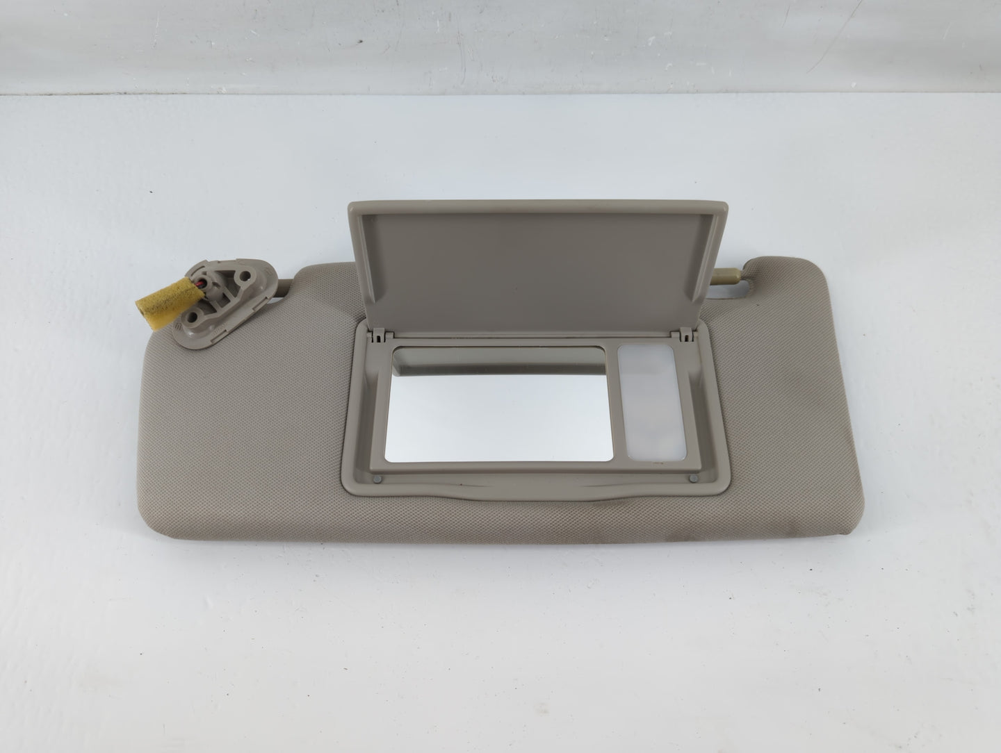 2006-2009 Subaru Legacy Sun Visor Shade Replacement Driver Left Mirror Fits Fits 2006 2007 2008 2009 OEM Used Auto Parts - O