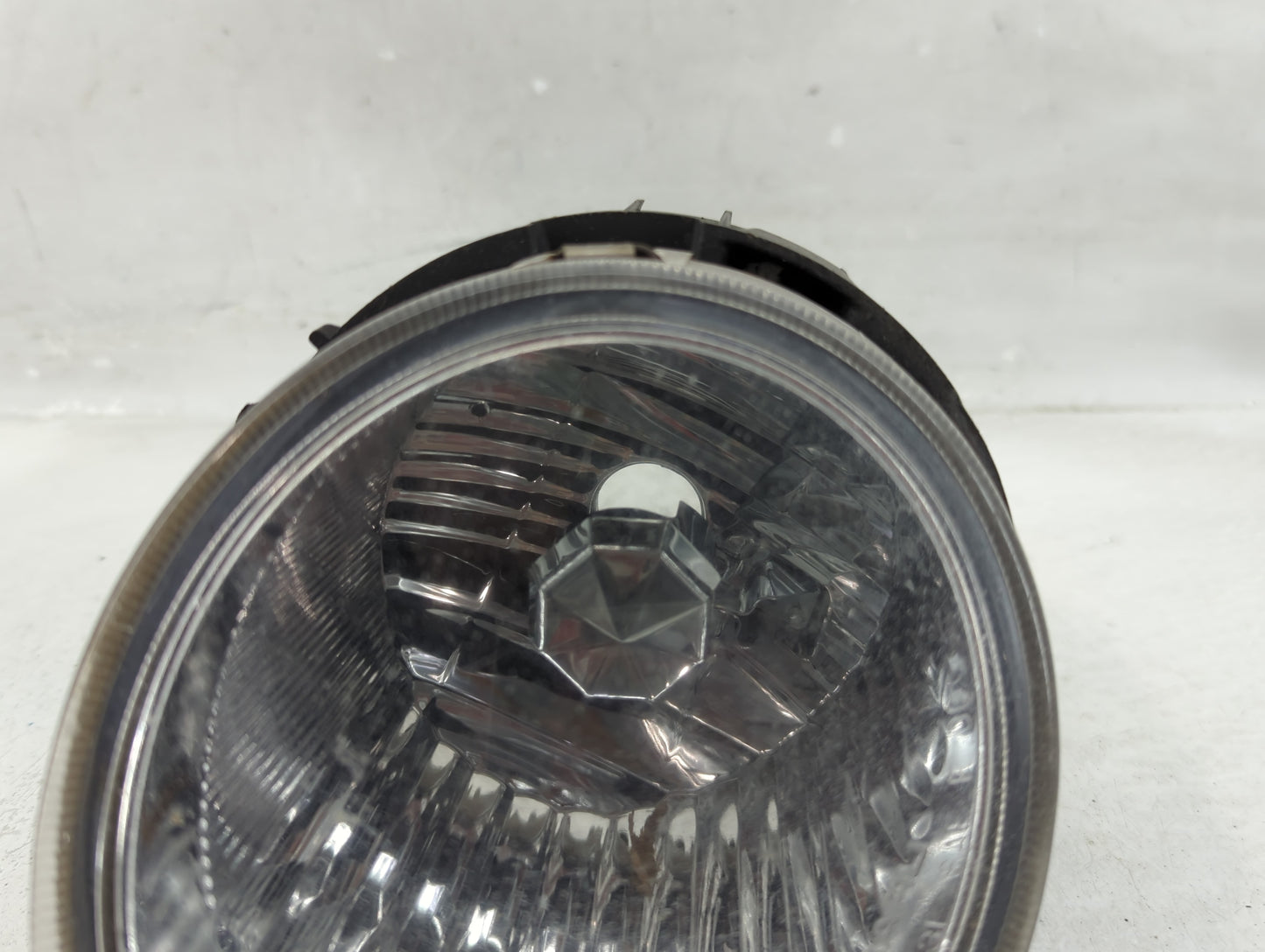 2007-2009 Subaru Legacy Driver Left Oem Fog Light Lamp - Oemusedautoparts1.com