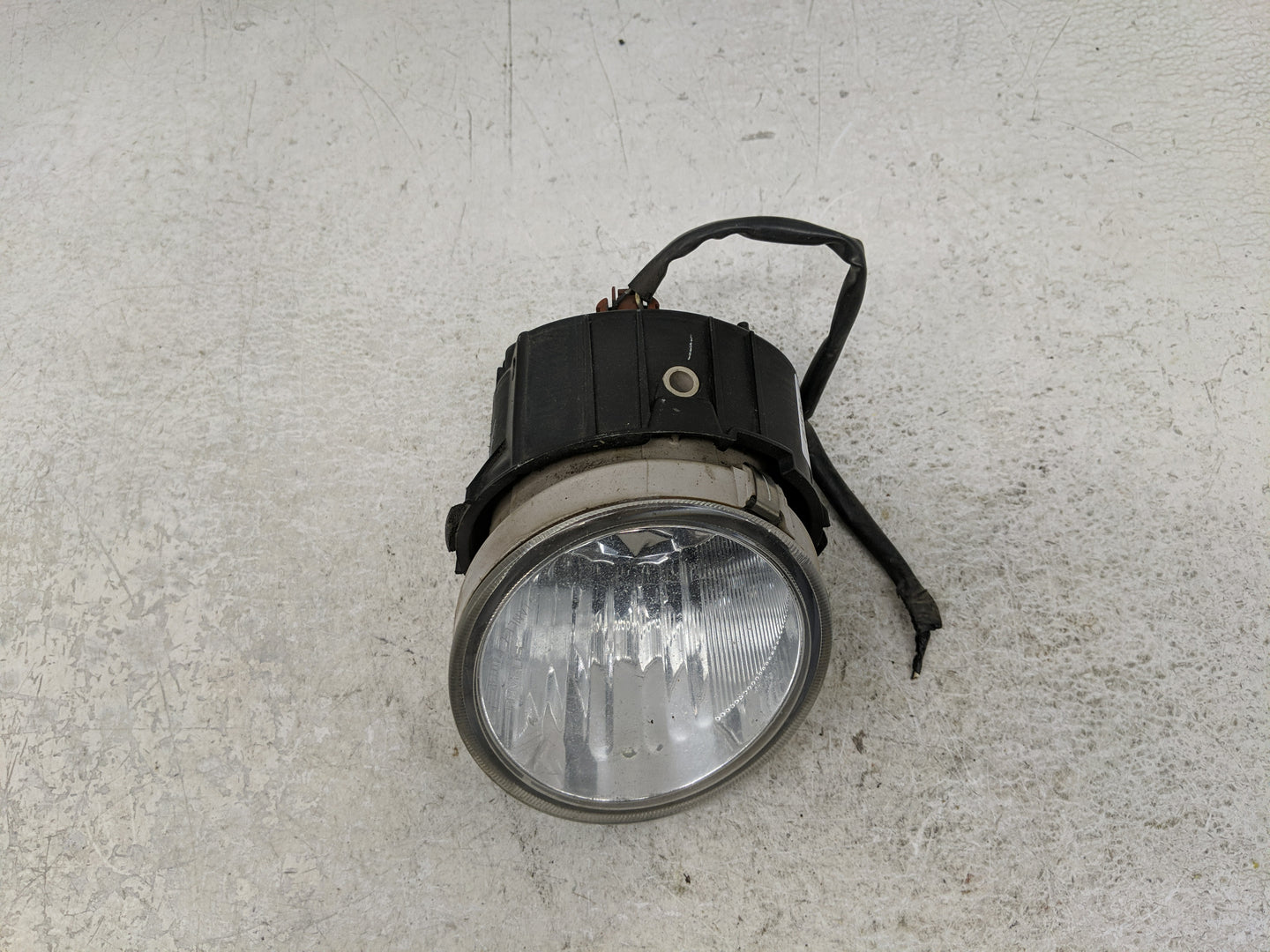 2007-2009 Subaru Legacy Passenger Right Oem Fog Light Lamp - Oemusedautoparts1.com