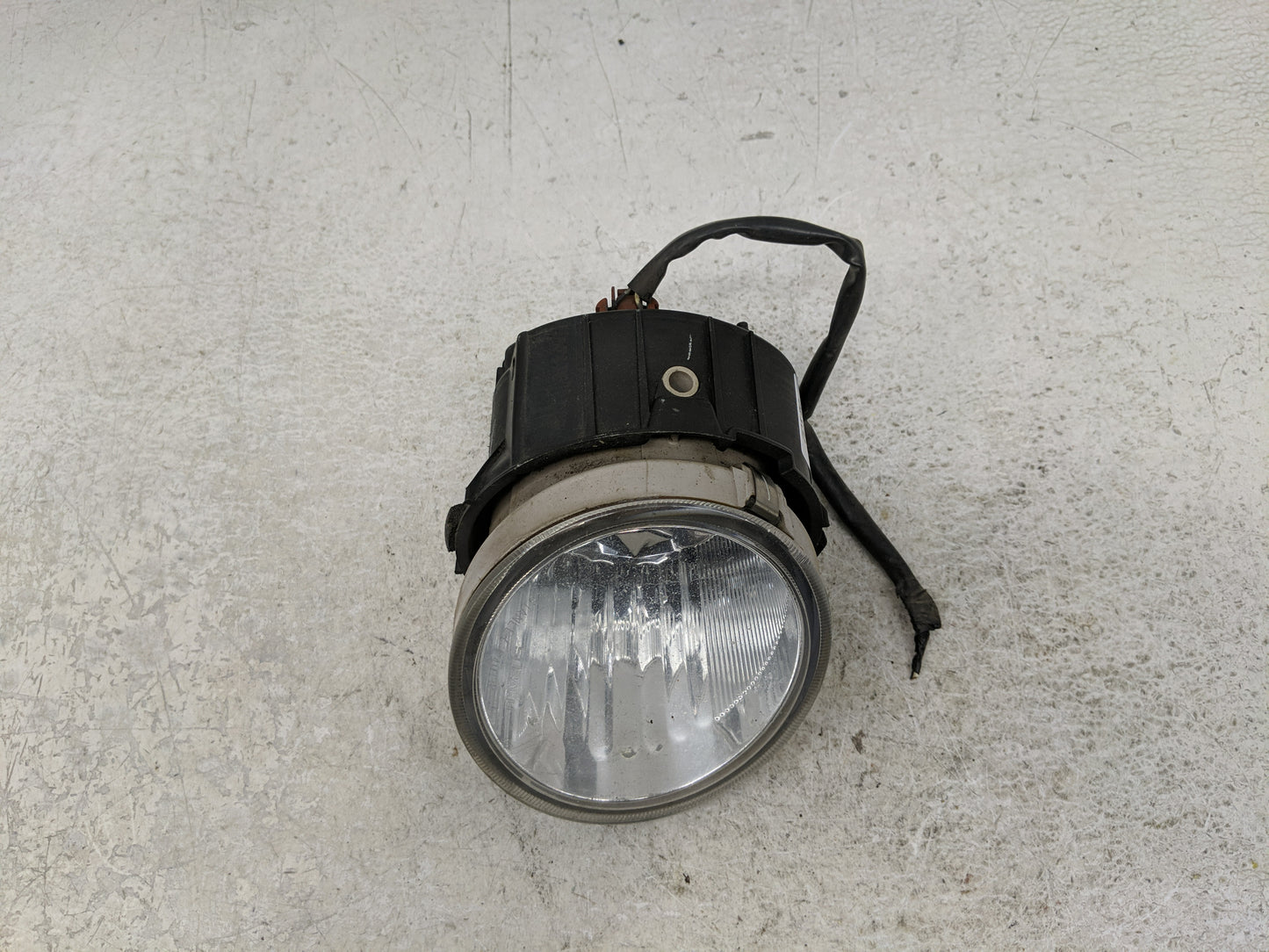 2007-2009 Subaru Legacy Passenger Right Oem Fog Light Lamp - Oemusedautoparts1.com