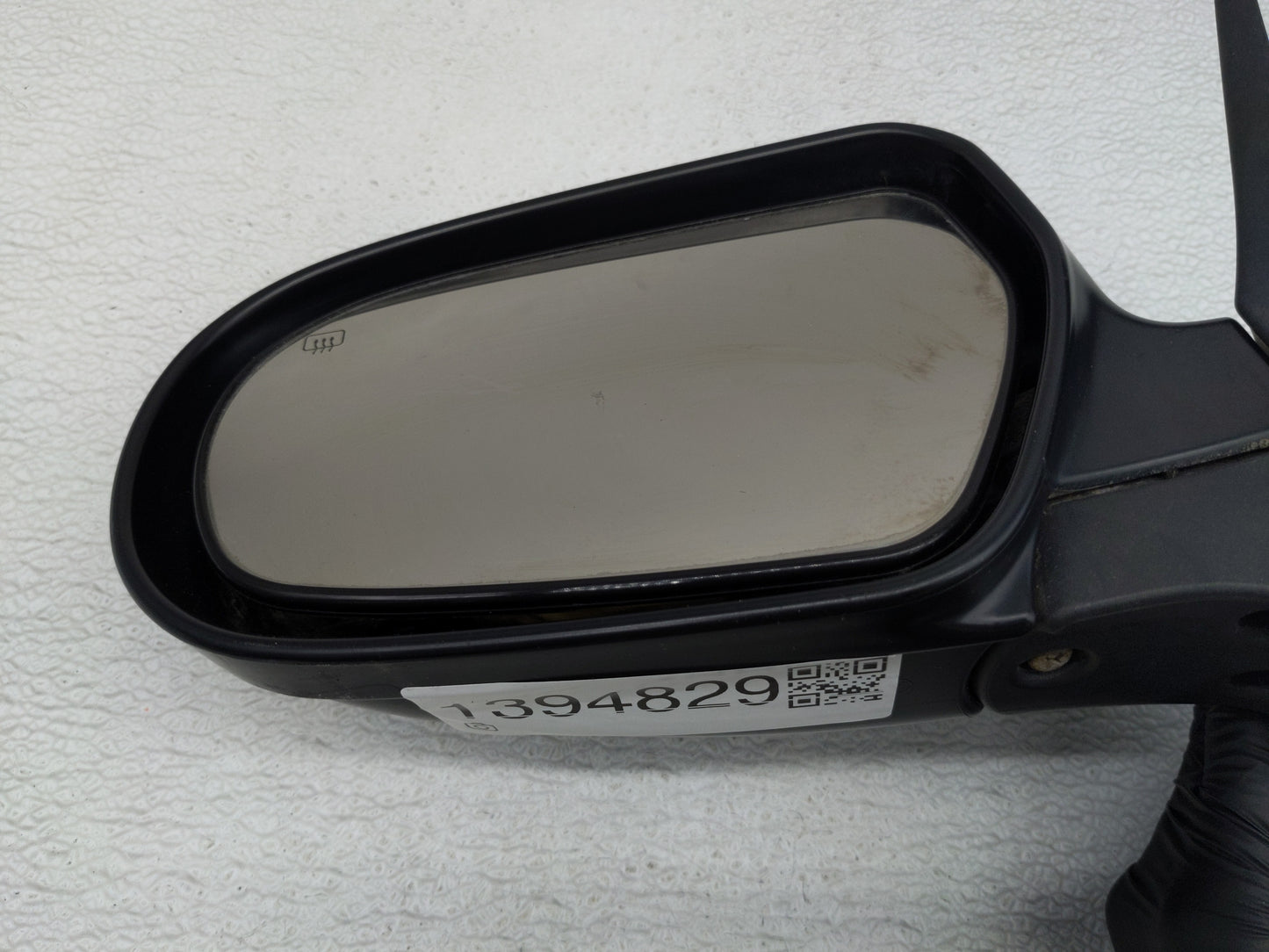2005-2009 Subaru Legacy Driver Side View Mirror - Left Door Mirror OEM Used - Oemusedautoparts1.com