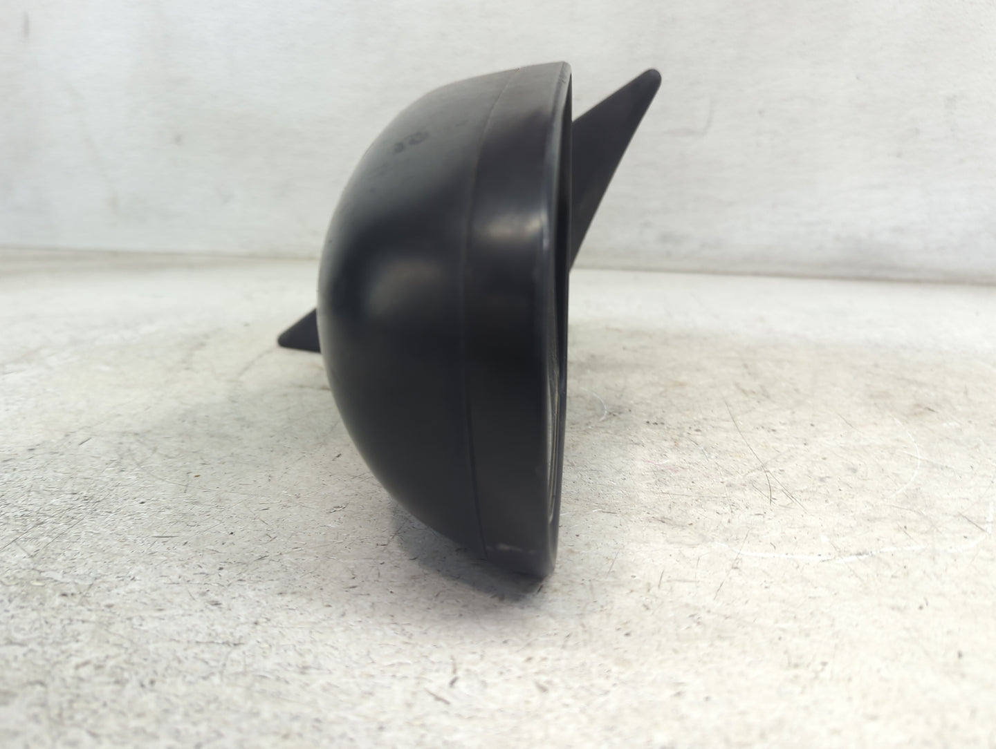 2005-2009 Subaru Legacy Driver Side View Mirror - Left Door Mirror OEM Used - Oemusedautoparts1.com