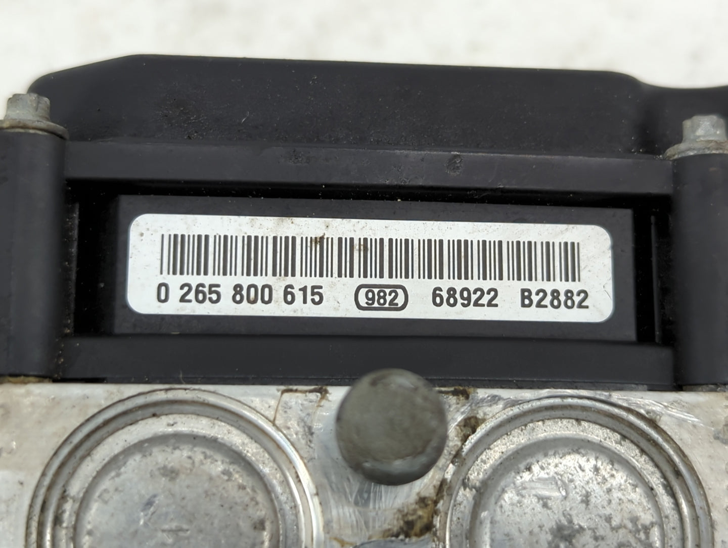 2007 Subaru Legacy ABS Pump Control Module Replacement P/N:0 265 800 615 27534AG08A Fits OEM Used Auto Parts - Oemusedautopa