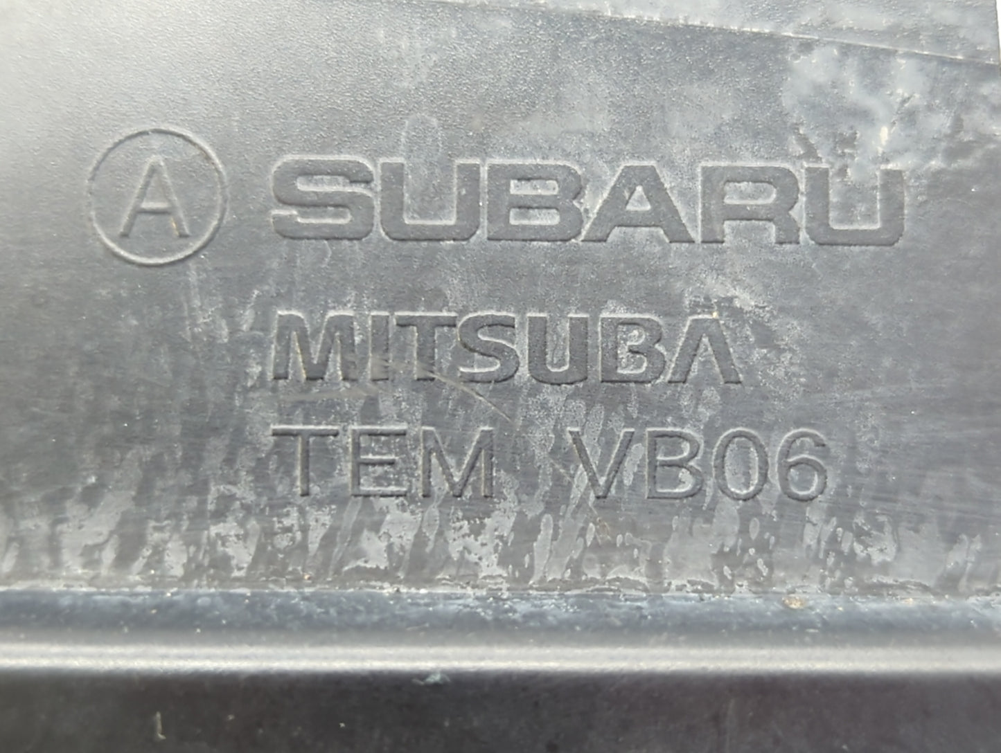 2005-2009 Subaru Legacy Driver Side View Mirror - Left Door Mirror OEM Used - Oemusedautoparts1.com