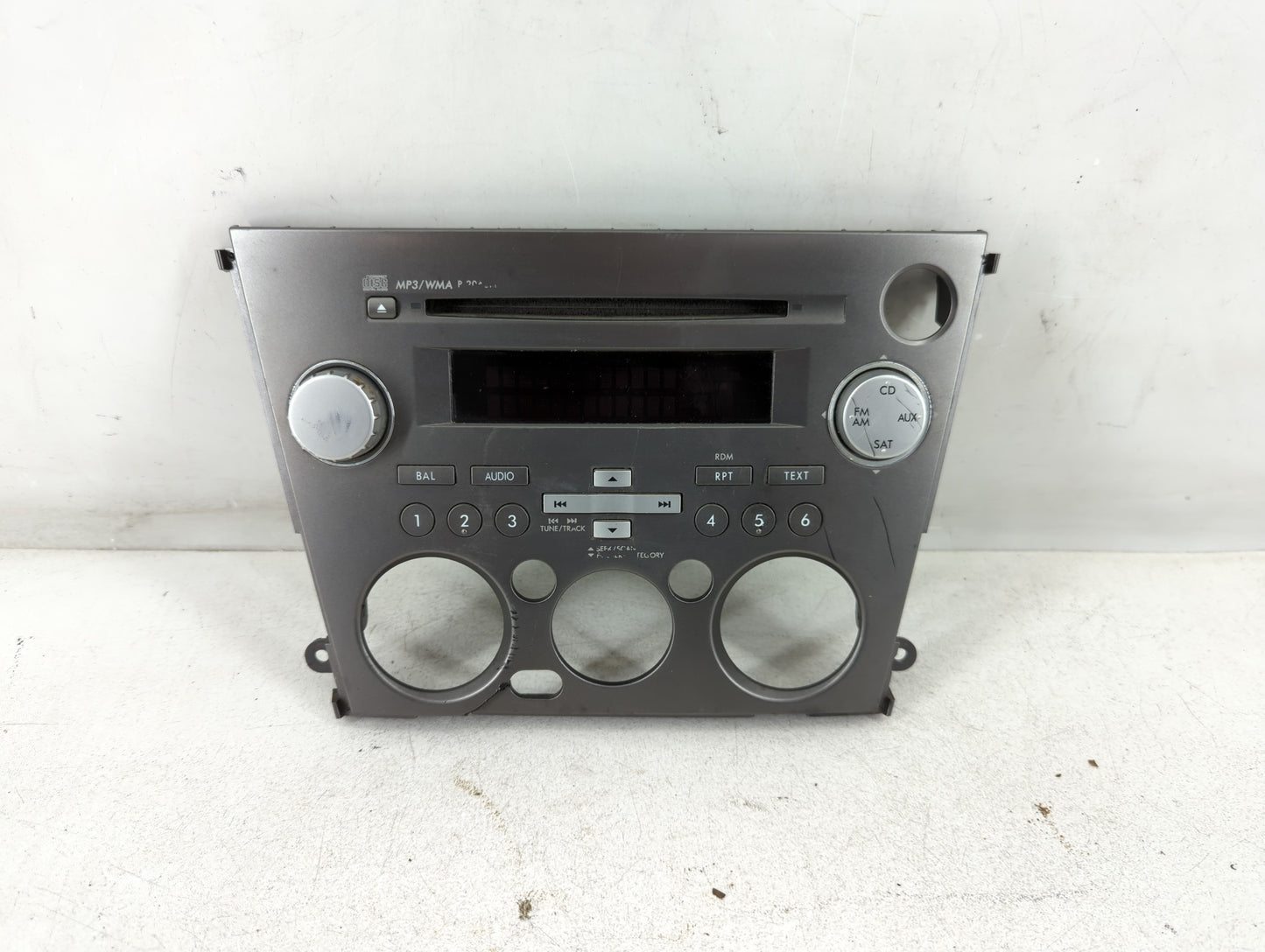 2007-2009 Subaru Legacy Radio Control Panel - Oemusedautoparts1.com