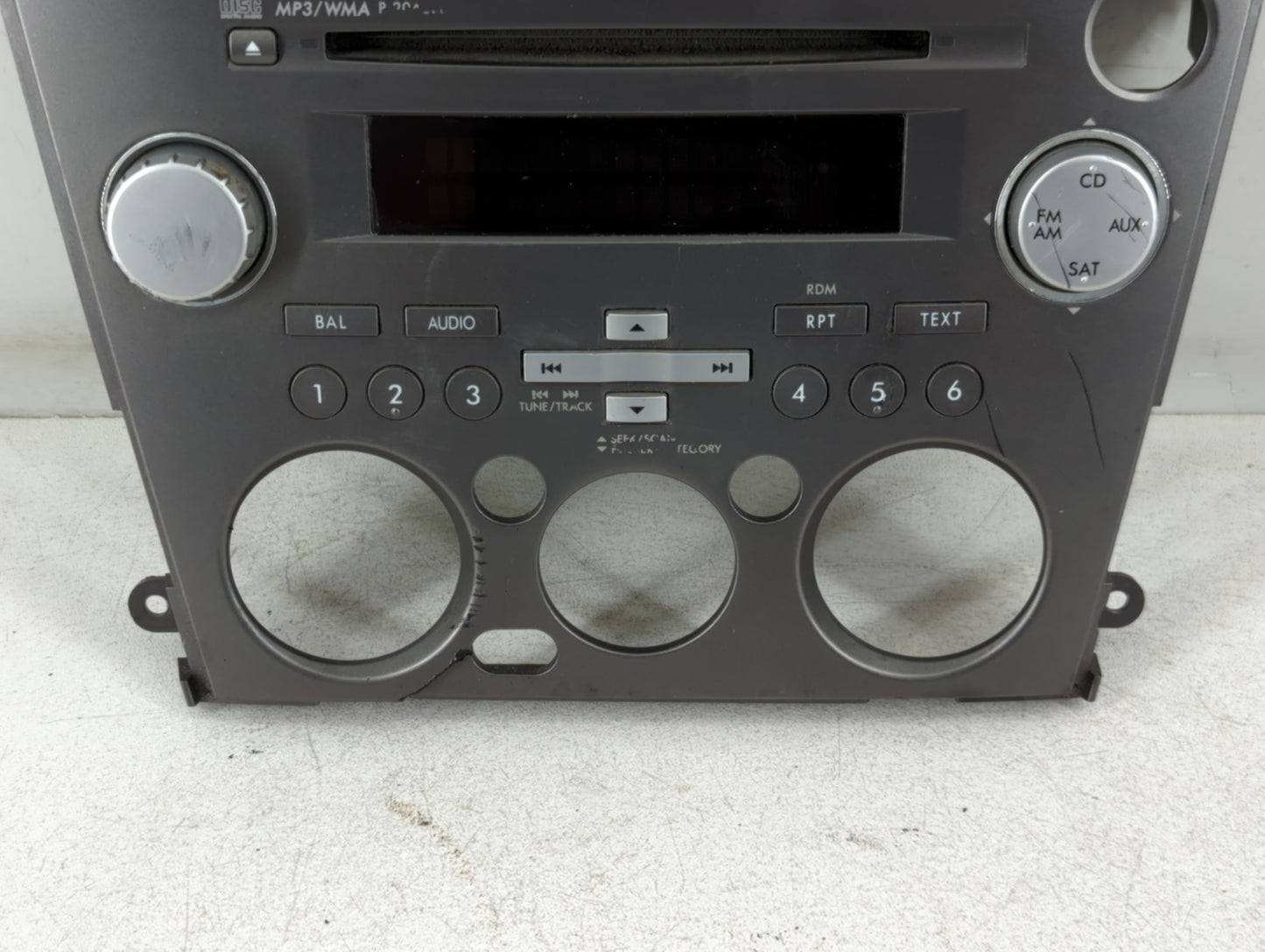 2007-2009 Subaru Legacy Radio Control Panel - Oemusedautoparts1.com