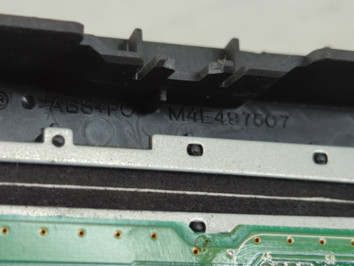 2007-2009 Subaru Legacy Radio Control Panel - Oemusedautoparts1.com
