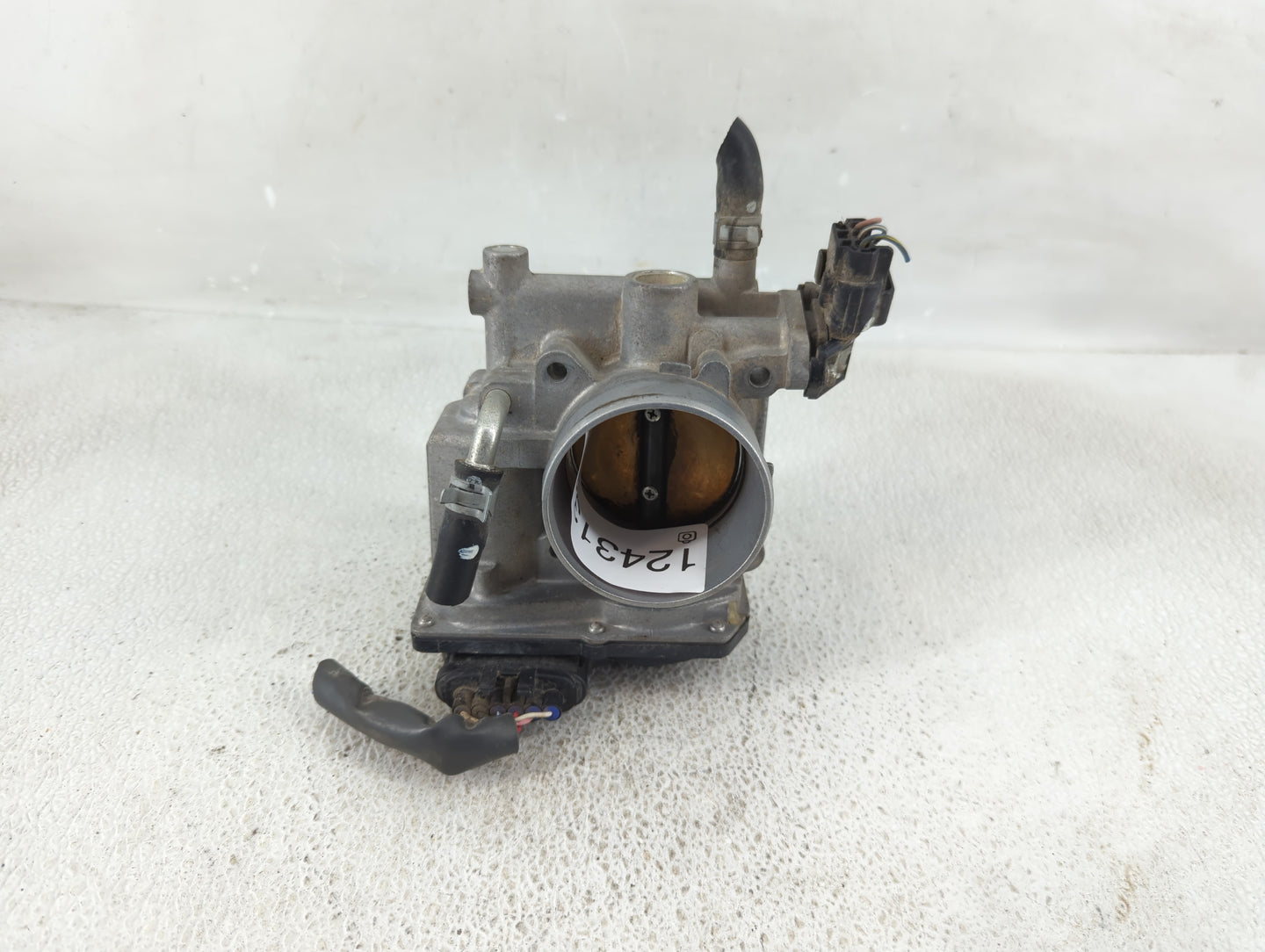 2007 Subaru Outback Throttle Body P/N:16112A1180 Fits Fits 2006 2008 2009 2010 OEM Used Auto Parts - Oemusedautoparts1.com
