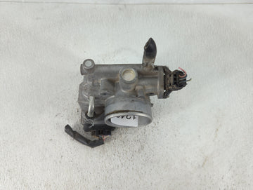 2007 Subaru Outback Throttle Body P/N:16112A1180 Fits Fits 2006 2008 2009 2010 OEM Used Auto Parts