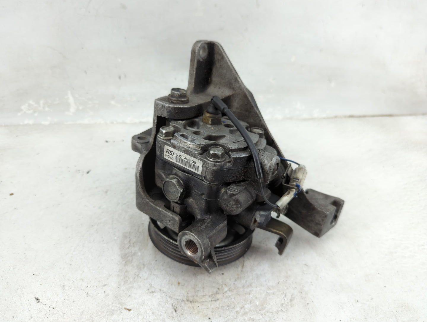 Subaru Outback Power Steering Column Pump Oem - Oemusedautoparts1.com