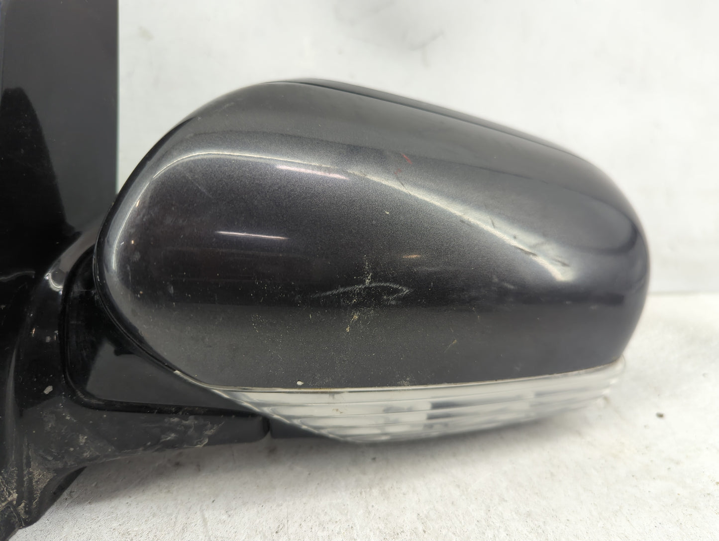 2007 Subaru Tribeca Driver Side View Mirror - Left Door Mirror OEM Used - Oemusedautoparts1.com