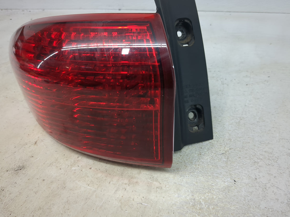 2007 Subaru Tribeca Tail Light Assembly Driver Left OEM P/N:2XL 946 095 Fits Fits 2006 OEM Used Auto Parts - Oemusedautopart