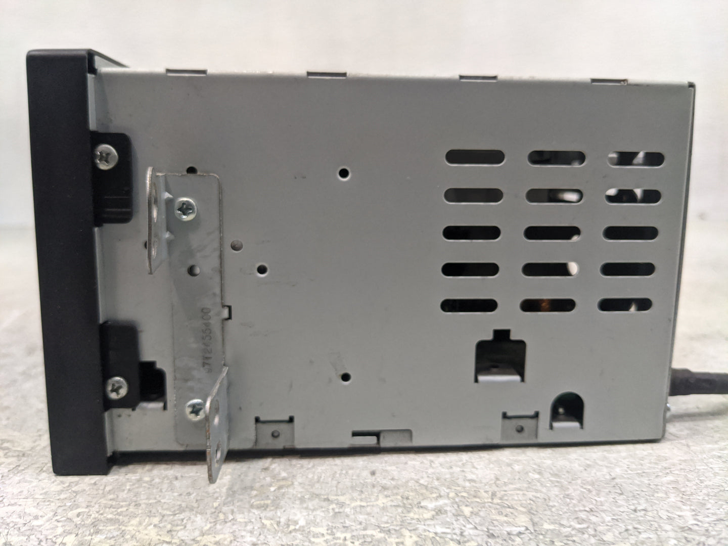 2005-2008 Suzuki Forenza Am Fm Cd Player Radio Receiver 1361507 - Oemusedautoparts1.com