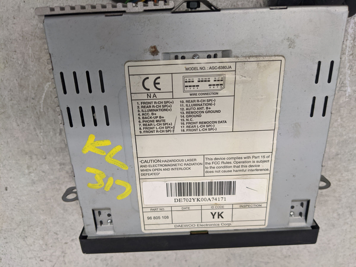 2005-2008 Suzuki Forenza Am Fm Cd Player Radio Receiver 1361507 - Oemusedautoparts1.com