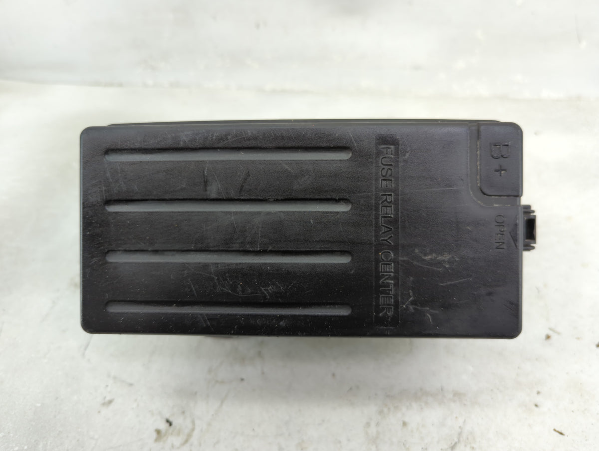 2004-2008 Suzuki Forenza Fusebox Fuse Box Panel Relay Module Fits Fits 2004 2005 2006 2007 2008 OEM Used Auto Parts - Oemuse