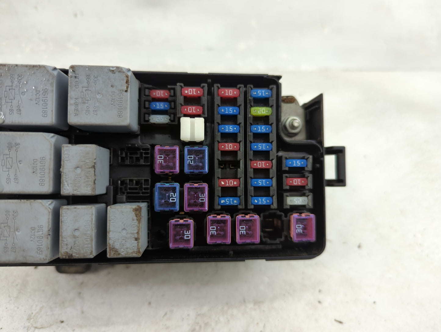 2004-2008 Suzuki Forenza Fusebox Fuse Box Panel Relay Module Fits Fits 2004 2005 2006 2007 2008 OEM Used Auto Parts - Oemuse