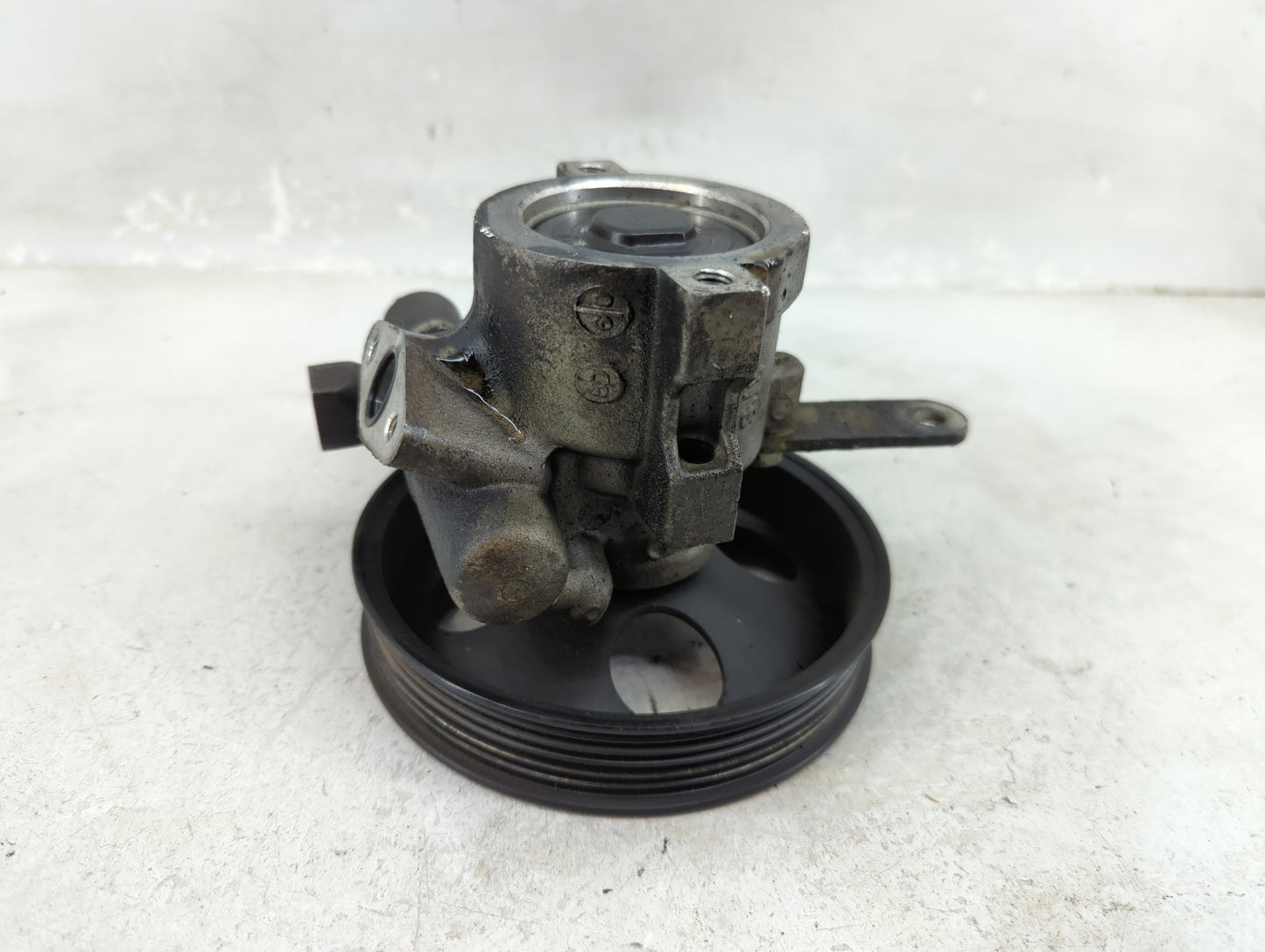 2004-2008 Suzuki Forenza Power Steering Column Pump Oem - Oemusedautoparts1.com