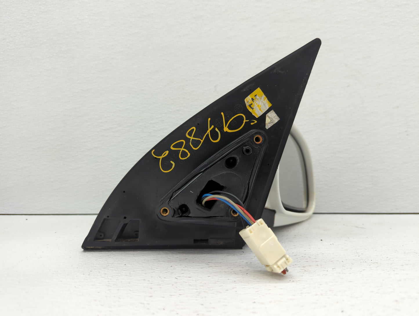 2004-2008 Suzuki Forenza Passenger Side View Mirror - Right Door Mirror OEM Used - Oemusedautoparts1.com