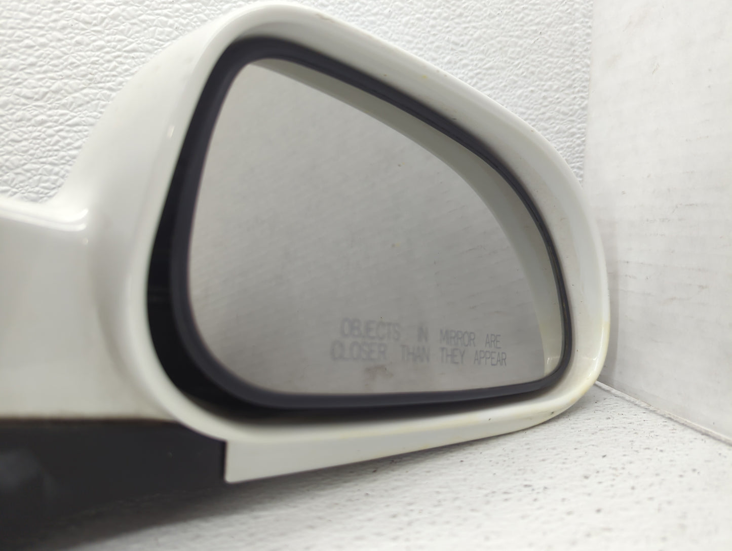 2004-2008 Suzuki Forenza Passenger Side View Mirror - Right Door Mirror OEM Used - Oemusedautoparts1.com