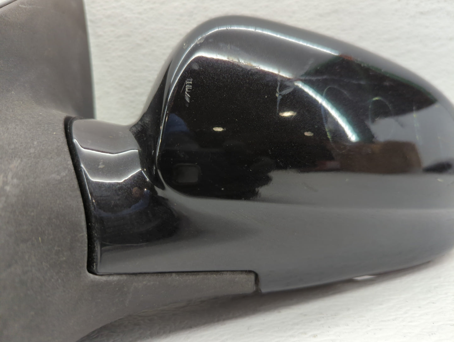 2004-2008 Suzuki Forenza Driver Side View Mirror - Left Door Mirror OEM Used - Oemusedautoparts1.com