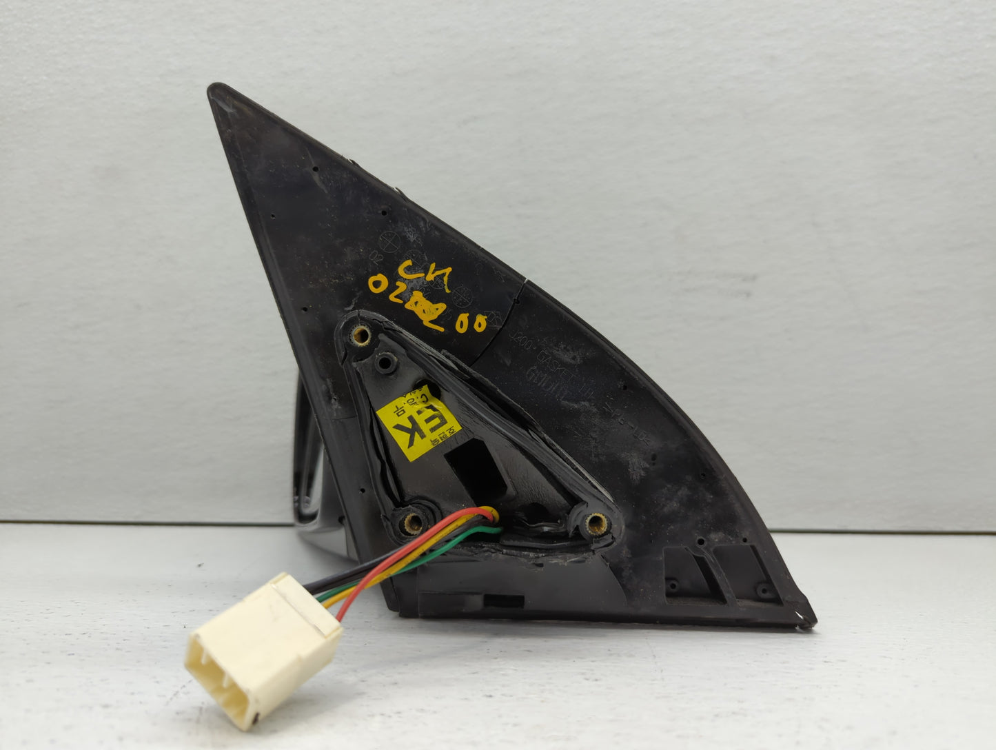 2004-2008 Suzuki Forenza Driver Side View Mirror - Left Door Mirror OEM Used - Oemusedautoparts1.com