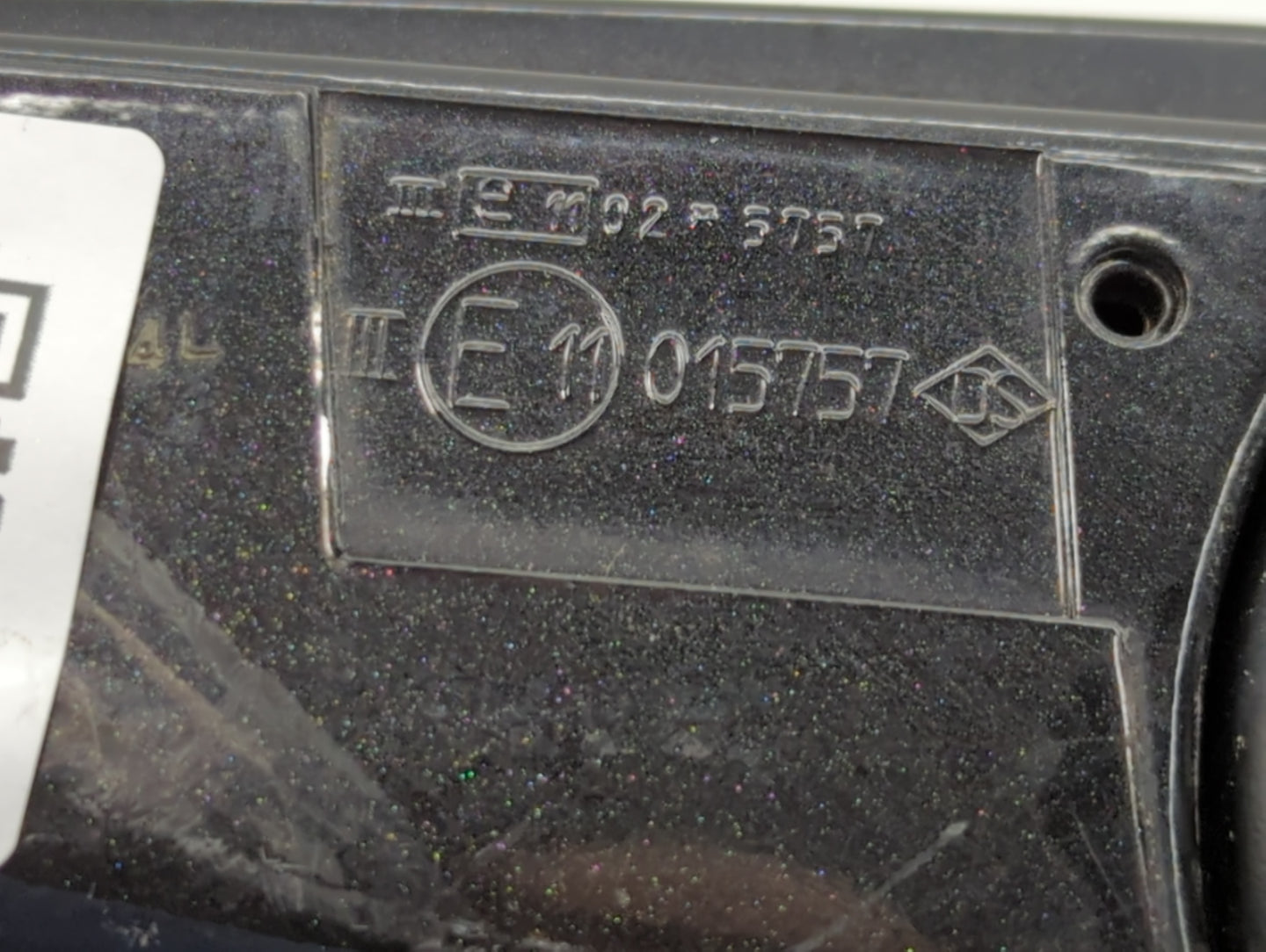 2004-2008 Suzuki Forenza Driver Side View Mirror - Left Door Mirror OEM Used - Oemusedautoparts1.com