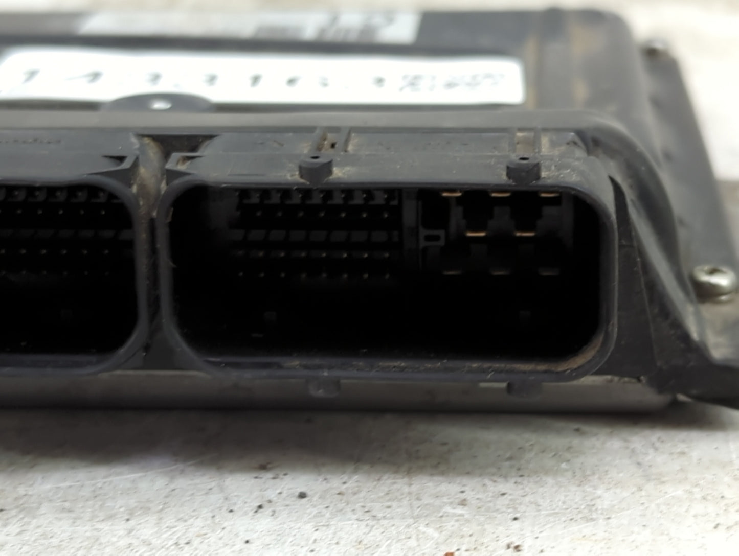 2006-2007 Suzuki Grand Vitara PCM Engine Control Computer ECU ECM PCU OEM P/N:33920-66J80 Fits Fits 2006 2007 OEM Used Auto 