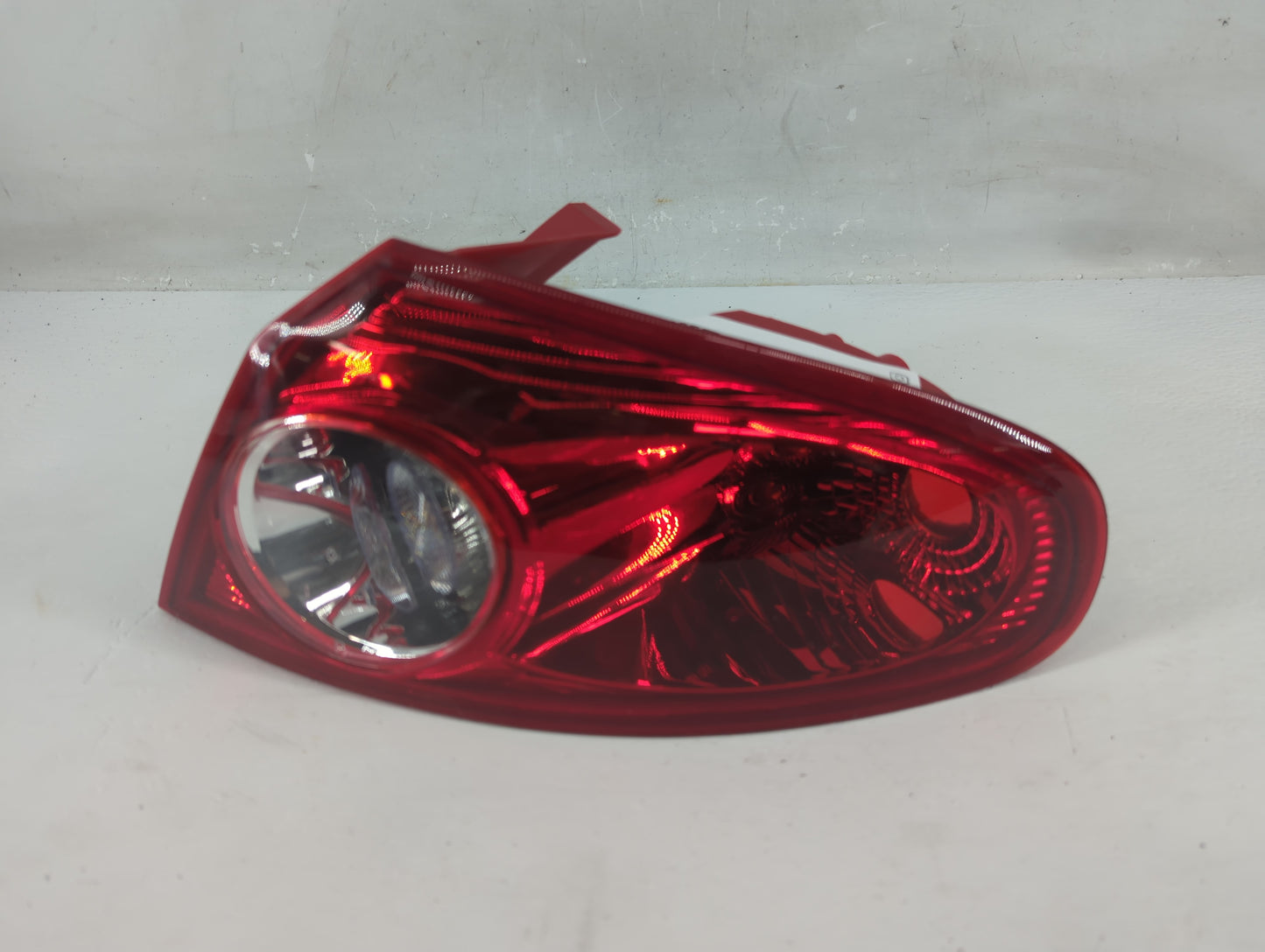 2007 Suzuki Reno Tail Light Assembly Passenger Right OEM Fits OEM Used Auto Parts - Oemusedautoparts1.com