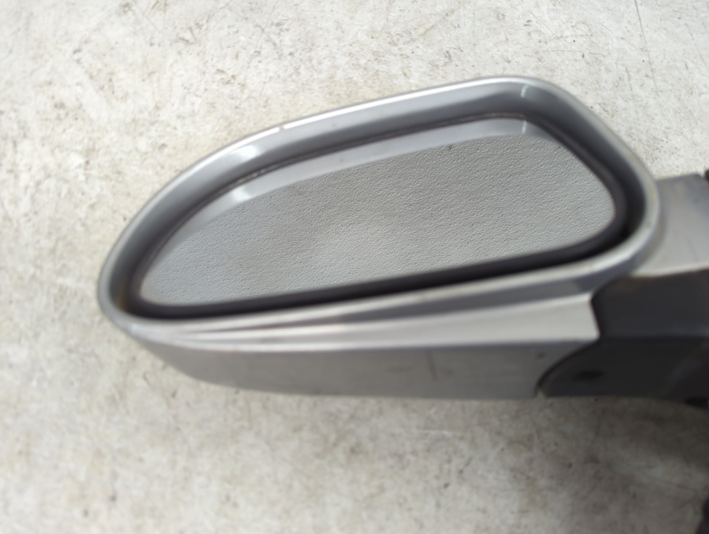 2005-2008 Suzuki Reno Driver Side View Mirror - Left Door Mirror OEM Used - Oemusedautoparts1.com